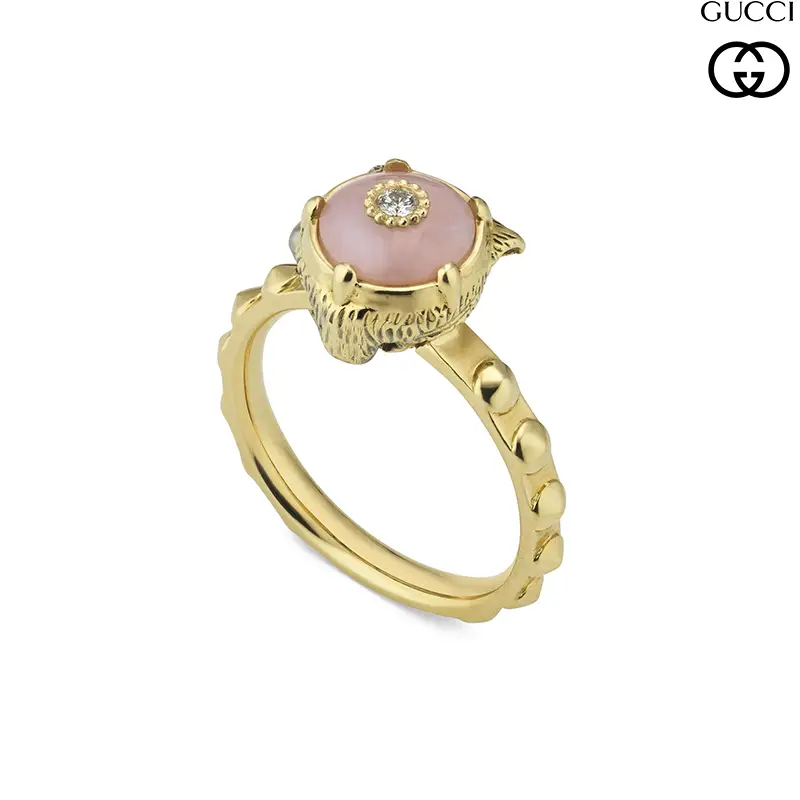Anello Le Marchè des Merveilles in Oro Giallo e Diamanti Rosa Gucci