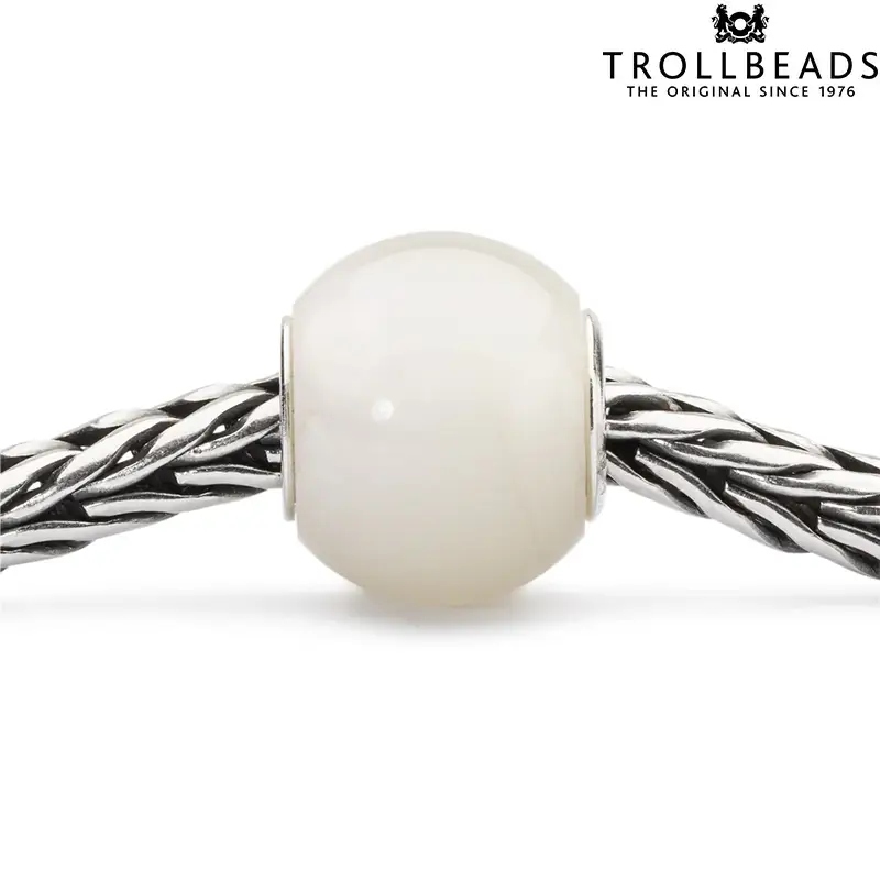 beads-ciondolo-in-pietra-luna-bianca-trollbeads-talamelli-gioielleria-citta-di-castello-tstbe-00017-1